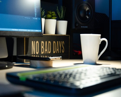 short pause during a regular workday